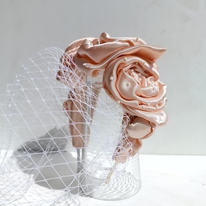 Women Creamy Birdcage veil headband Pale peach flower Bridal wedding Fascinator with netting Headpiece wedding guests bibi mariage Gift her