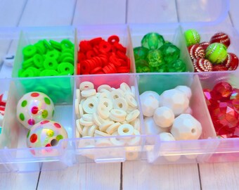 DIY Christmas Bracelet Making Kit; Cute Christmas Gift for Girls; Customizable Bracelet Kit; 500+ Beads; Jewelry Making Kit for Girls