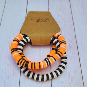 Halloween Heishi Bracelet Stack; Clay Bead Bracelets; Halloween Bracelets; Stretch Bracelet Pack; Orange Black White Bracelet