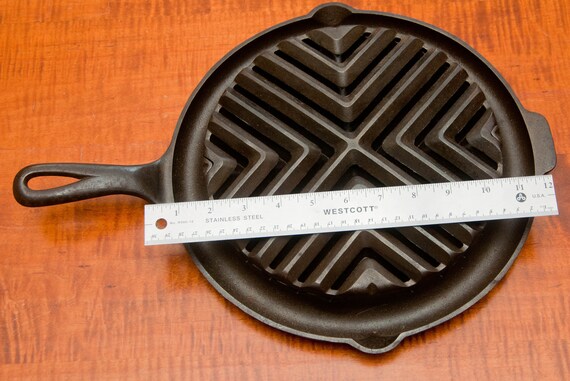 Rare Griswold Cast Iron Double Broiler P/n 875 Bottom & 876 -  Hong Kong