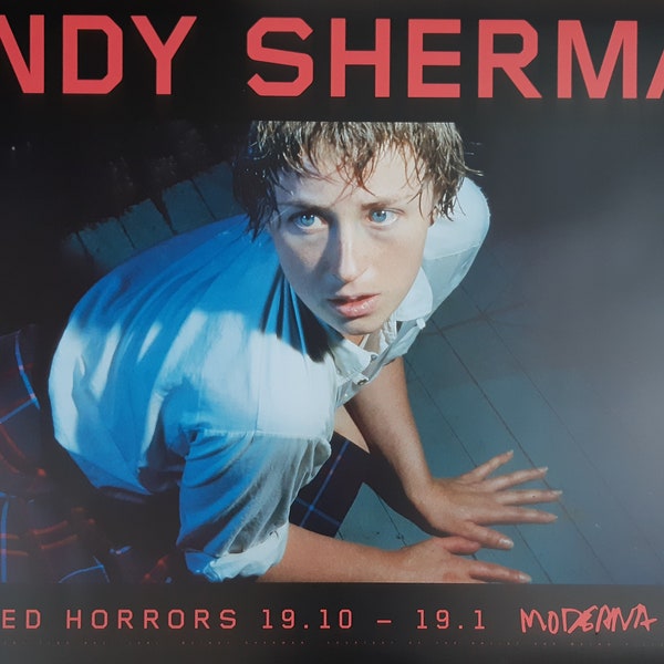 Affiche du musée de la photo Cindy Sherman