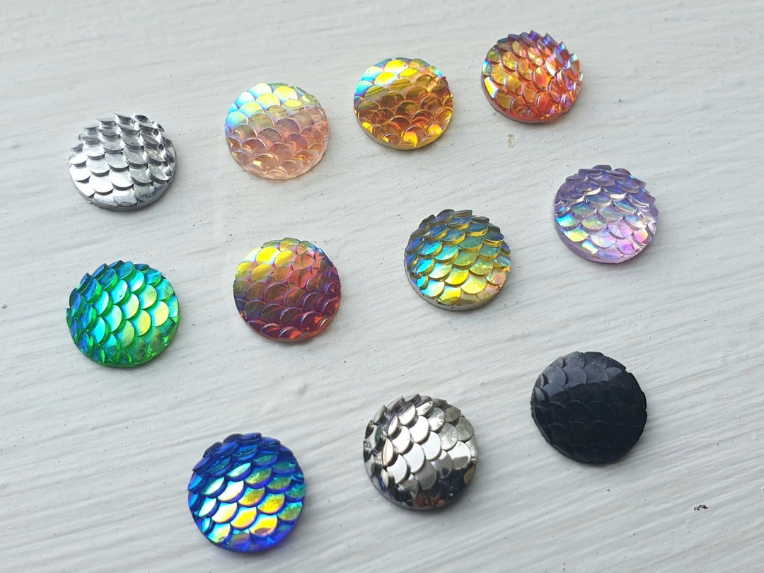 70 Cabochons En Résine Plumeria (fleur) - 7 Couleurs, Dos Plat, 2x2 Cm Environ - Pour Bijoux DIY, Scrapbooking, Décoration