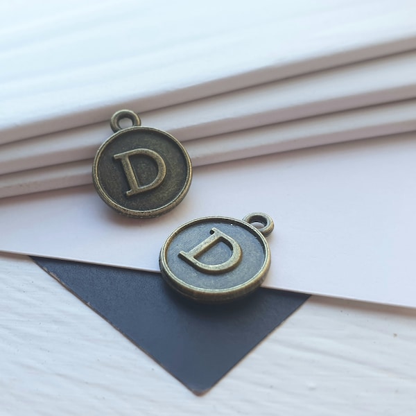 2pcs Letter "D", 12*15mm Double side round Bronze Disc Pendant Alphabet, Letter Tag Charms Initial Jewelry,Beads For DIY Jewelry Making