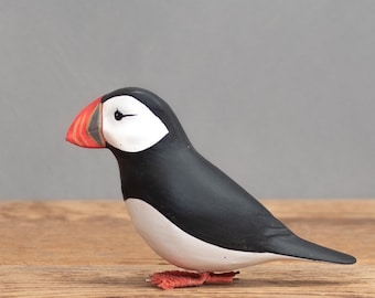 Mini Puffin - handgeschnitzter Holzvogel