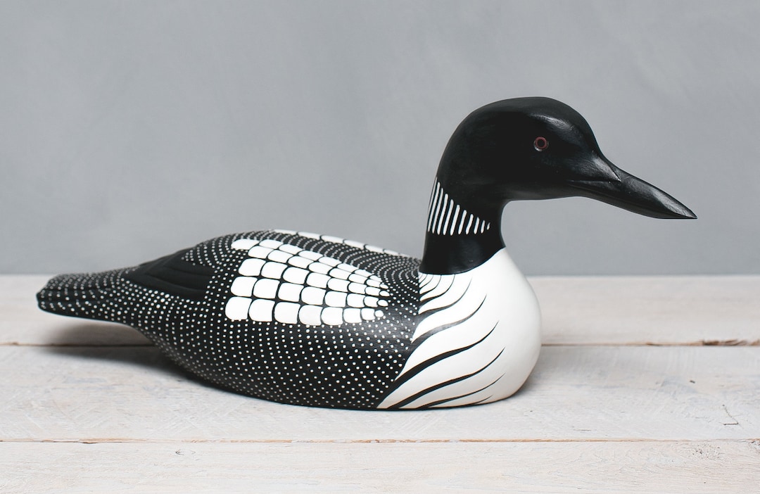 Hand Carved Wooden Loon – Large Straight | 17