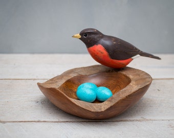 Hand Carved Wooden Robin with Nest & Eggs – 8"W | Nature Decor | Bird Lover Gift | Spring Gift