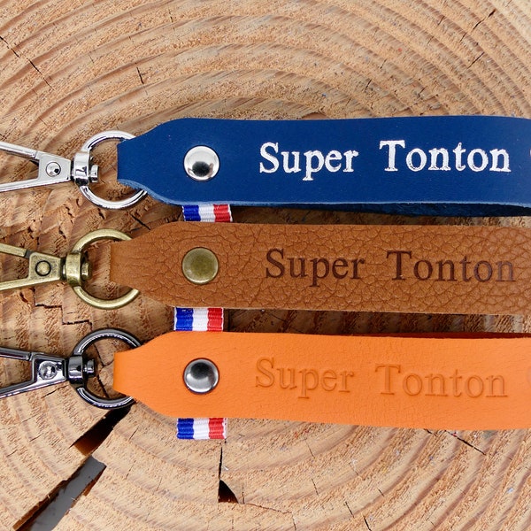 Handmade leather key ring "Super Tonton"
