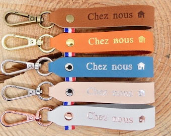 Handmade leather keychain "Chez Nous" (heart or house)