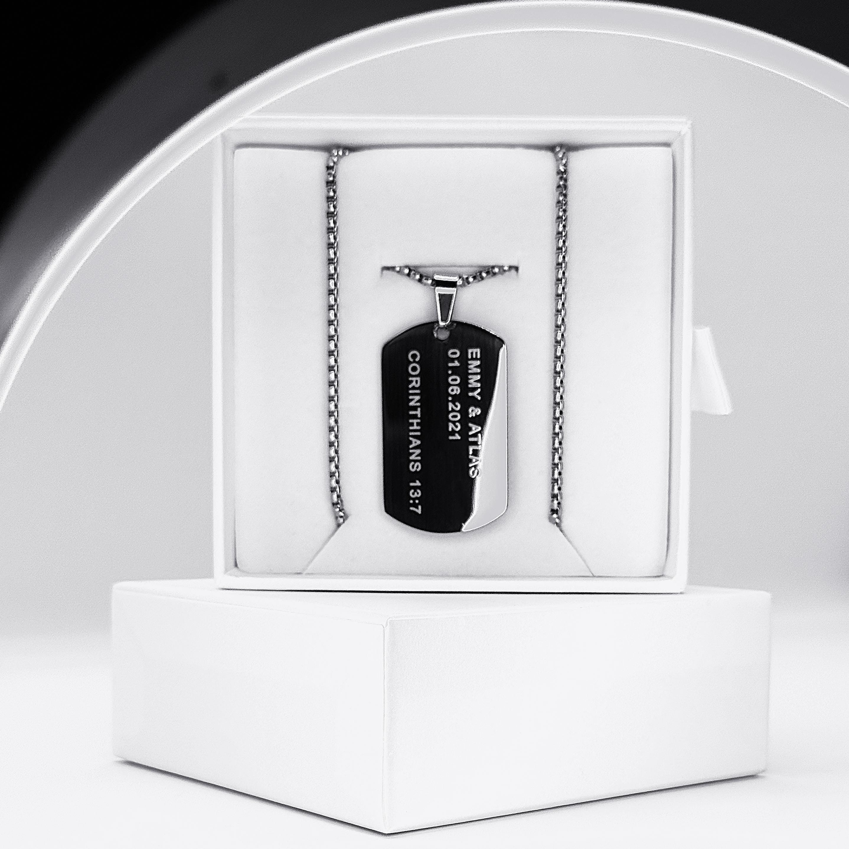 彫刻ペンダント - Etsy 日本