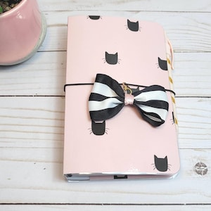 Black Kitty Laminierte Traveler&#39;s Notebook Cover nur | Faux-Dori | Travelers Notebook