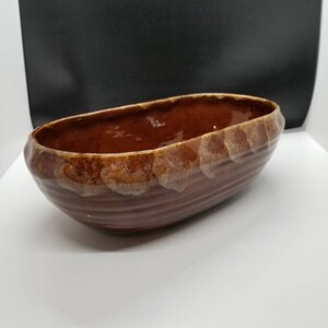 Brush pottery 176-10 planter brown drip glaze