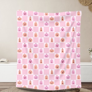 Halloween blanket, pink pumpkin blanket, halloween decor indoor, pastel halloween, throw blanket couch, velveteen blanket, pink ghost