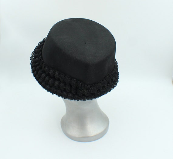 Women's 40's Flower Cloche Bucket Black Hat With … - image 3