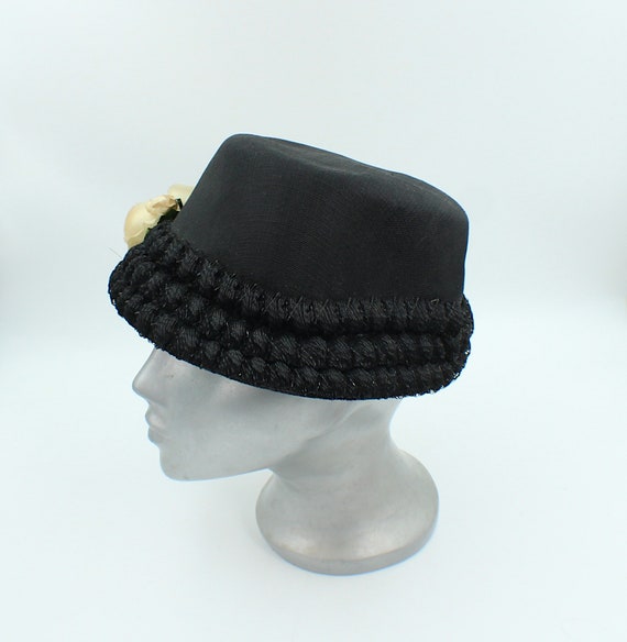 Women's 40's Flower Cloche Bucket Black Hat With … - image 2