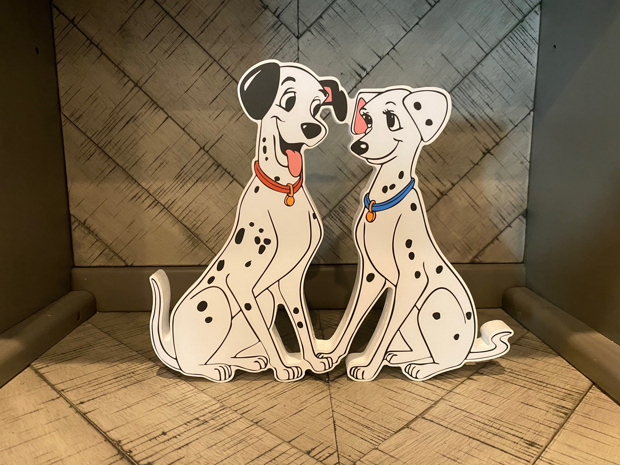 ディズニー 101 Dalmatians ダルメシアン 限定 ピンバッジ ディズニー 101 Dalmatians ダルメシアン 限定 ピンバッジ お