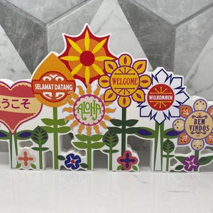 Small World Welcome Flowers - Disney Decor - Greeting Flowers