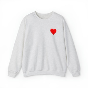 Trendy Aesthetic Heart Grey Unisex Heavy Blend Crewneck Sweatshirt
