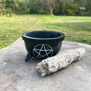 Pentacle Carved Charcoal Burner & Smudge Pot; Incense Resin Burner; Witch&#39;s pot; Wiccan, Magick, Ritual, Altar Tool; Meditation; Ceremonial