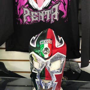 Lucha libre mask penta El tri