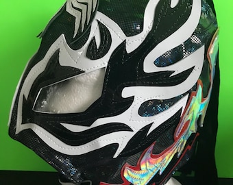 Máscara de lucha libre del Rey Fénix