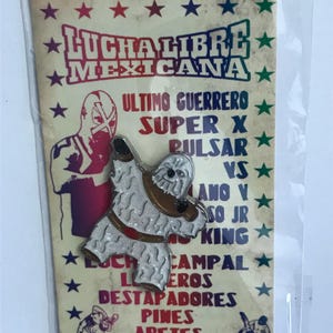 lucha libre mask pin luchador pin Alushe