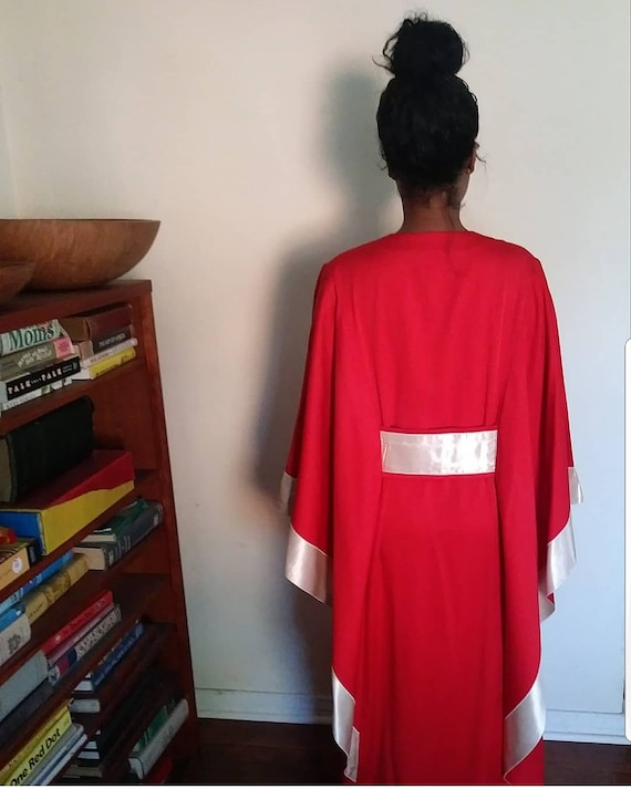 Gorgeous Vintage Red Caftan Dress Gown - image 2