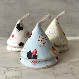 Japanese Linen Cotton Cone Pot Holders - Set of 2, Kitchen Gift