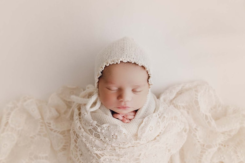 RTS Newborn Bonnet, Newborn Cap, Newborn Girl, Newborn knitted hat, Newborn Session, newborn photography prop, newborn prop bonnet zdjęcie 7