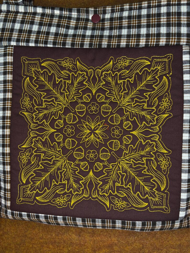 Quilted Patchwork Book Bag: Machine Embroidered Cottagecore Tote image 2