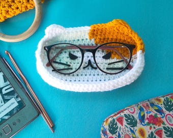 Cat Crochet Specs Holder | Handmade Eyeglass Stand | Desk Decor | Gift for Animal Lovers