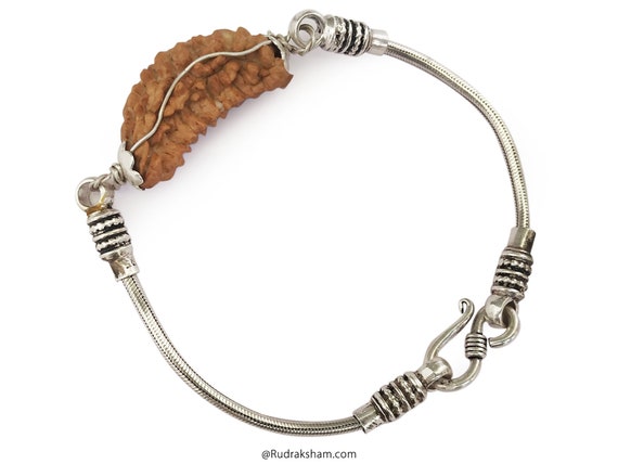 Energized & Blessed Rudraksh, 5 Mukhi Rudraksha Bracelet, Five Face  Rudraksh Mala beads bracelet, Stretch Wrist Healing Mala Bracelet,