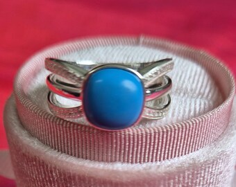 Blue Turquoise Cushion Cabochon Ring, 925 Silver Handmade Turquoise Anniversary Gift, Bezel Setting Turquoise Women Gifted Split Shank Ring.