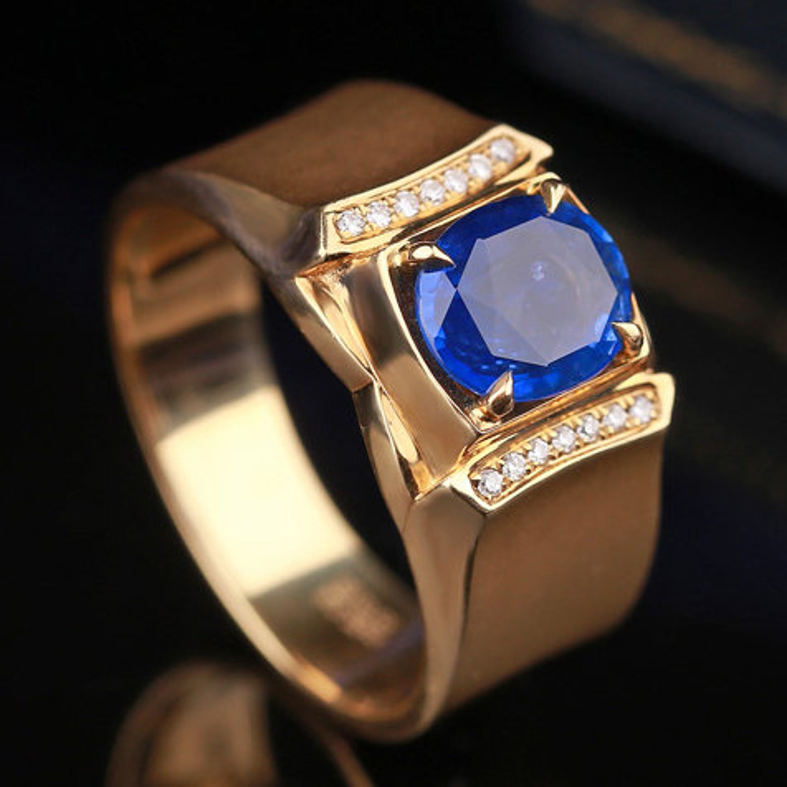 Tanzanite Diamond Men's Wedding Ring 9K Gold Bold Look - Etsy