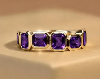 Scattered Amethyst Unique Style Band 925 Silver Emerald Cut Amethyst Eternity, Bezel Set Amethyst Cluster Band, Party Wear Amethyst Gifted.