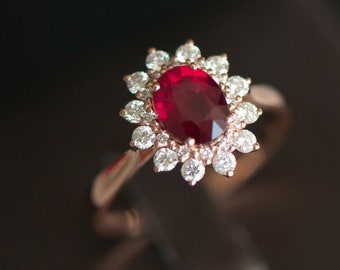 Anillo nupcial clásico de rubí de laboratorio en oro de 14 quilates, anillo de compromiso floral con moissanita, ideal para San Valentín, anillo con halo de rubí ovalado.