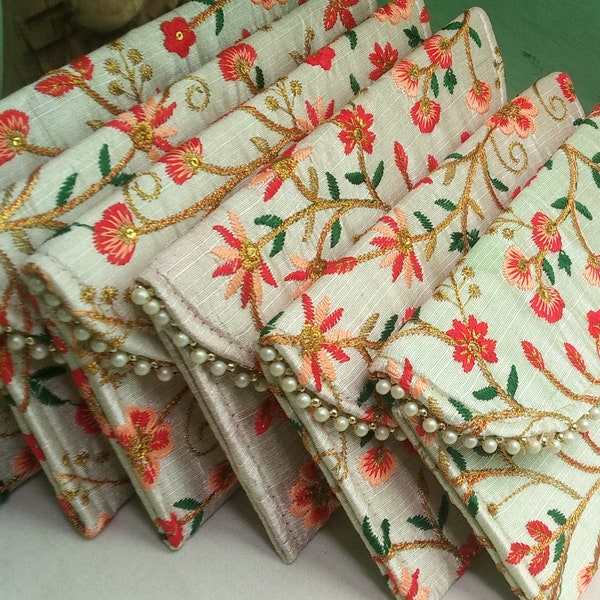 Bestickte Blumentasche: Indische Hochzeitsbevorzugung, Sangeet Geschenk