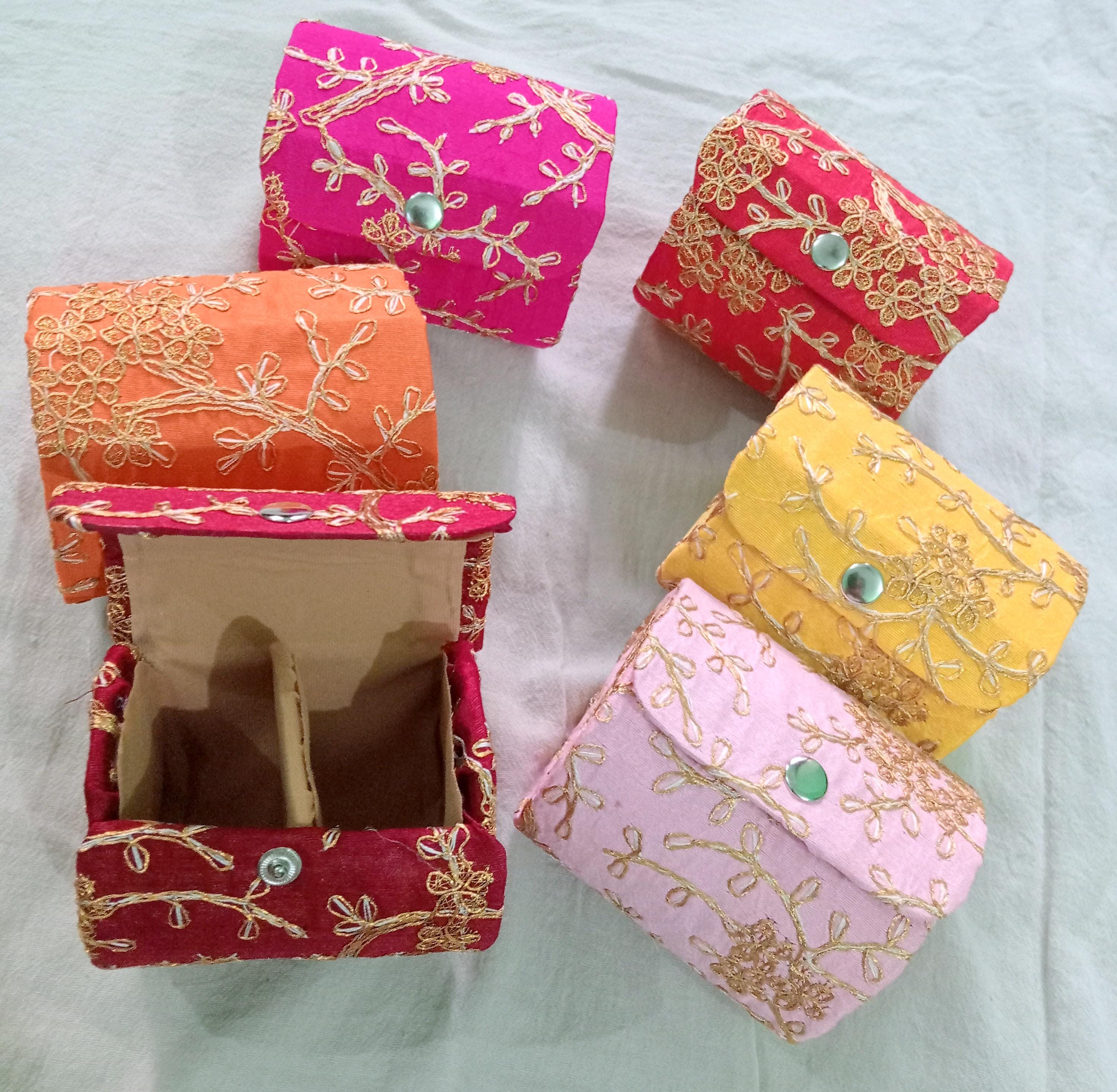 Storage Indiamart Rectangle Necklace Box Classic Design Jewelry