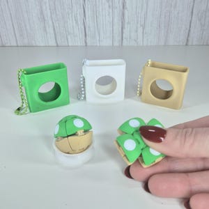Zorble Green Toad Pocket Popper, Fidget Toy, Keychain, ADHD Pocket Companion, Stress And Anxiety Relieve, ASMR friendly, Super Mario style