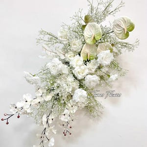 White Ivory Hanging Flowers, Wedding Aisle and Altar Decor, Aisle Runner Flower, Flower Arch, Flower Centerpieces, Wedding Stair Decor