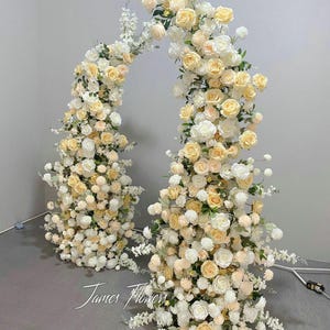 Champagner Hochzeit Blumenbogen: Blumengirlande Party Hintergrund