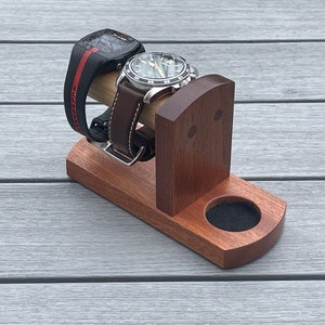 Scandinavian style 2 watch stand