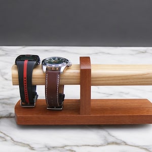 Scandinavian style 4 watch stand