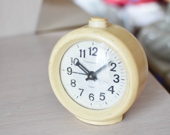 Vintage Mechanical Alarm working Clock/Germeny Alarm Clock 60s/Working Desk alarm clock/Vintage table clock//Old alarm clock//Working clock