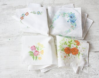 NEVER USED=Lot of 4 Vintage,New Ladies Handkerchief//100% cotton//Ladies Gifts/Collections hankies//organic cotton hankie/handkerchief women