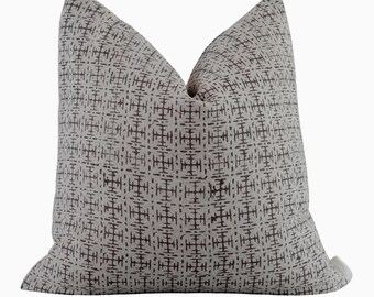 Housse de coussin marron clair en beige et marron - Coussin décoratif neutre