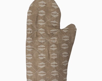 Beige Brown Oven Mitts