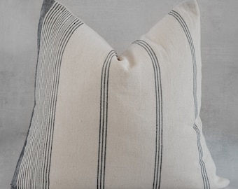 ENIIYI- Woven Cotton Throw Pillow Cover
