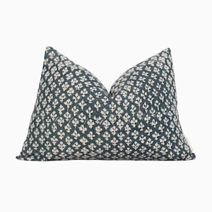 Navy Blue Linen Lumbar Pillow Cover, Blue and White Throw Pillow, Boho Sofa Cushion, Navy Bedroom Decor, 14x20 Blue Pillow Cover