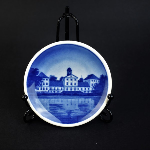 Plat De Noël Royal Copenhagen Star Carbide Avec Poignées - 27cm - NEUF