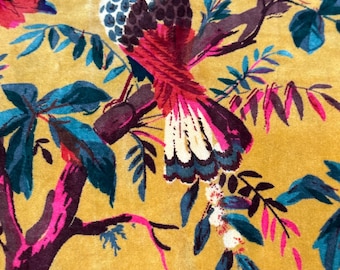 Tela de terciopelo de algodón estampada a mano: Tapicería floral en amarillo mostaza, acolchado - cortado a medida